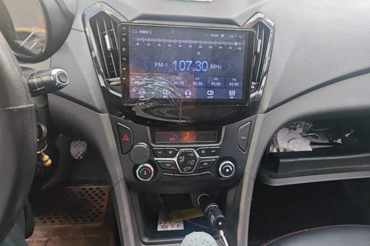 Used Chery Arrizo 7 2016 1.6L Manual Smart Efficiency Supreme Edition Audio And AC Panel