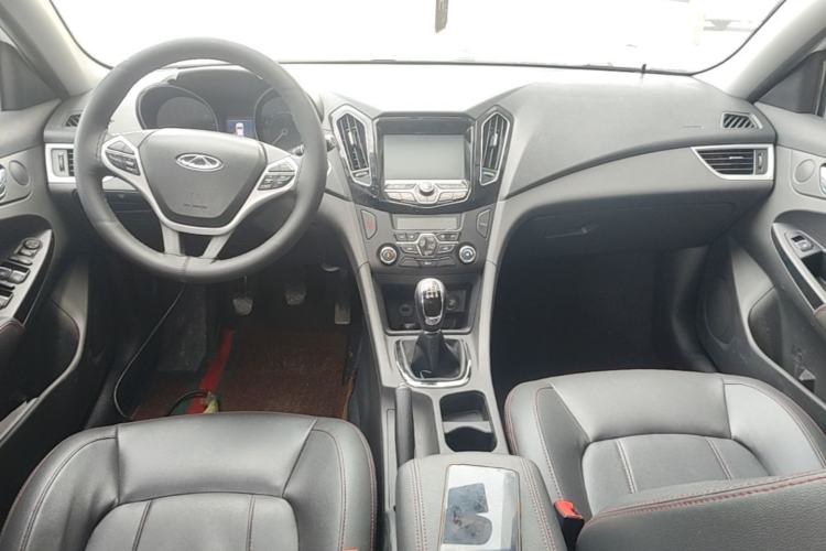 Used Chery Arrizo 7 2016 1.5T Manual ZhiShang Edition Center Console
