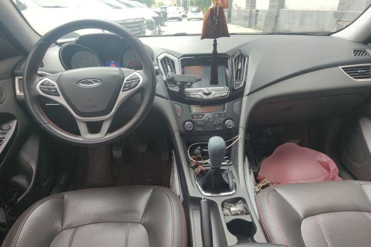 Used Chery Arrizo 7 2016 1.5T Manual ZhiXiang Edition Center Console