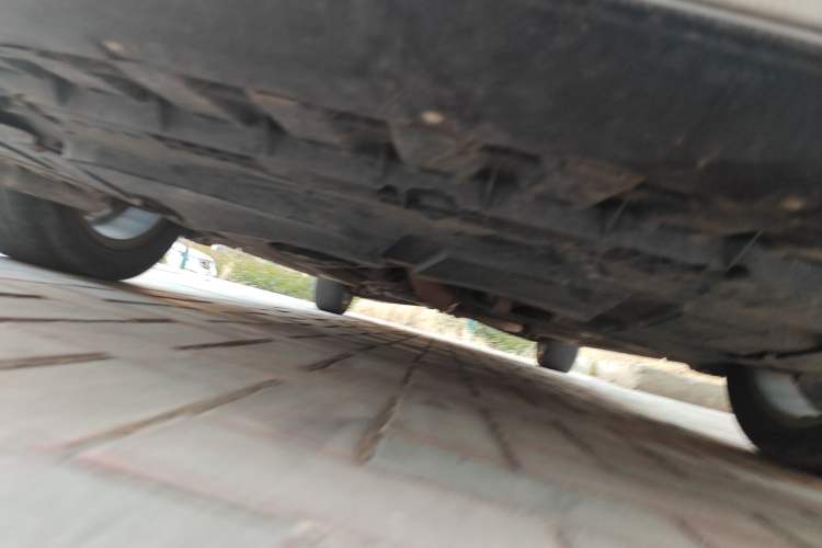 Used Chery Arrizo 7 2016 1.6L CVT ZhiShang Edition Chassis Front