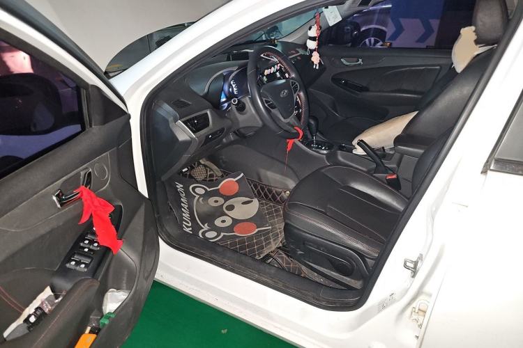 Used Chery Arrizo 7 2016 1.6L CVT ZhiShang Edition Driver Seat