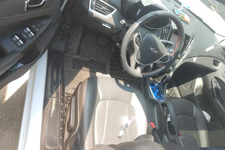 Used Chery Arrizo 7 2016 1.6L CVT ZhiShang Edition Driver Seat