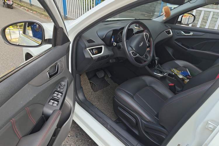 Used Chery Arrizo 7 2016 1.6L CVT ZhiShang Edition Driver Seat