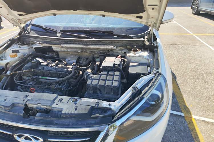 Used Chery Arrizo 7 2016 1.5T Manual ZhiShang Edition Engine Bay Left