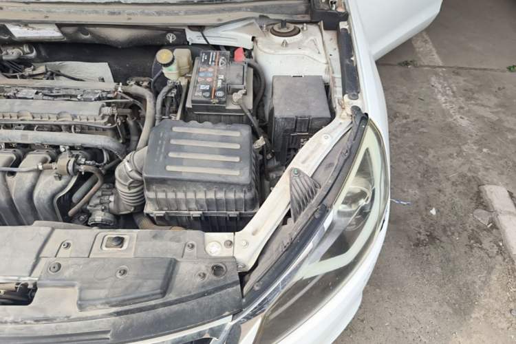 Used Chery Arrizo 7 2016 1.6L CVT ZhiShang Edition Engine Bay Left