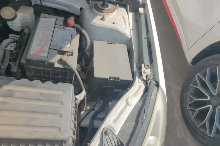 Used Chery Arrizo 7 2016 1.6L CVT ZhiShang Edition Engine Bay Left