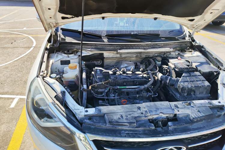 Used Chery Arrizo 7 2016 1.5T Manual ZhiShang Edition Engine Bay Right