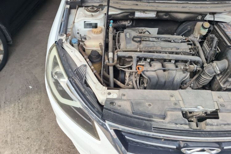 Used Chery Arrizo 7 2016 1.6L CVT ZhiShang Edition Engine Bay Right