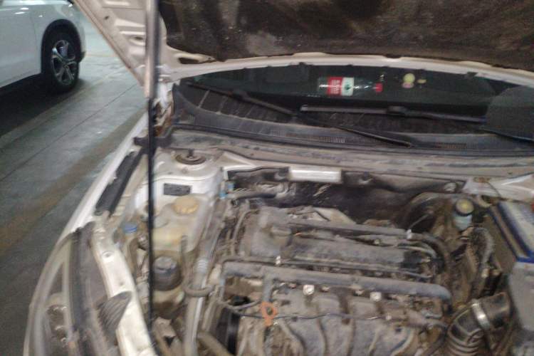 Used Chery Arrizo 7 2016 1.6L CVT ZhiShang Edition Engine Bay Right