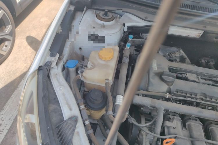 Used Chery Arrizo 7 2016 1.6L CVT ZhiShang Edition Engine Bay Right