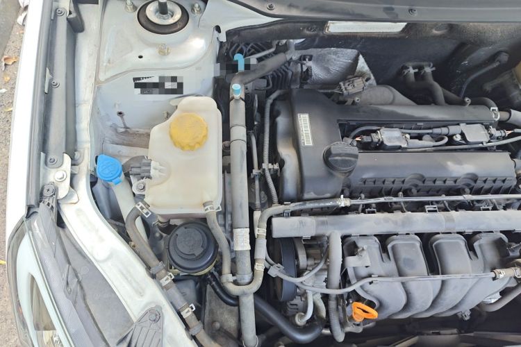 Used Chery Arrizo 7 2016 1.6L CVT ZhiShang Edition Engine Bay Right