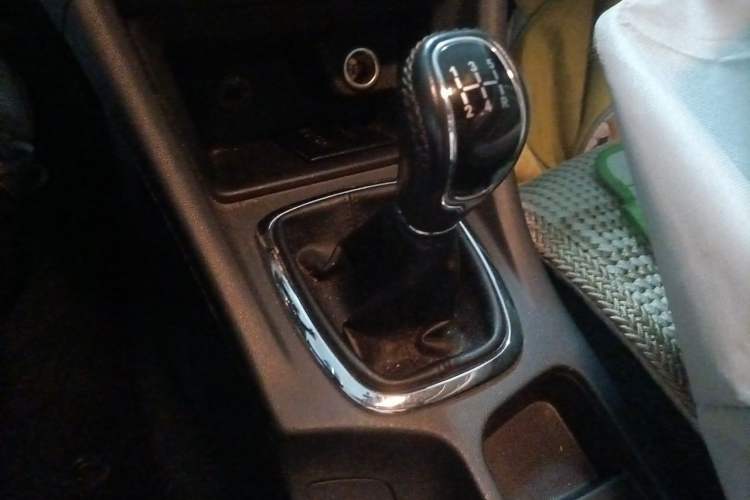 Used Chery Arrizo 7 2016 1.5T Manual Zhi Ling Edition Gear Lever