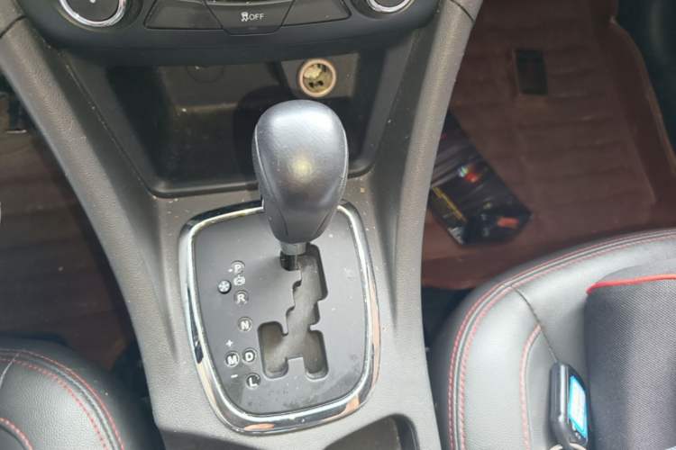 Used Chery Arrizo 7 2016 1.6L CVT ZhiShang Edition Gear Lever