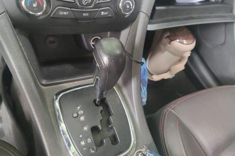 Used Chery Arrizo 7 2016 1.6L CVT ZhiXiang Edition Gear Lever