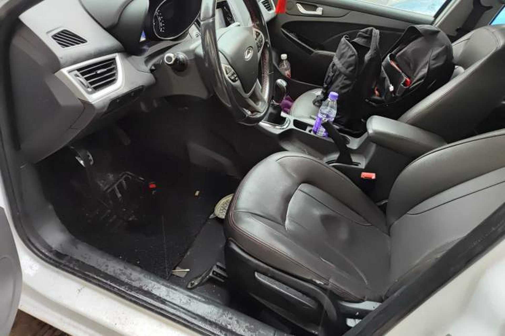 Used Chery Arrizo 7 2016 1.5T Manual ZhiShang Edition Interior 3