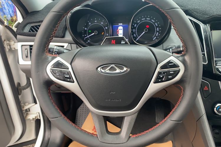 Used Chery Arrizo 7 2016 1.5T Manual ZhiXiang Edition Interior 5