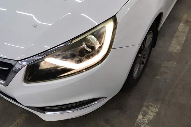 Used Chery Arrizo 7 2016 1.6L CVT ZhiShang Edition Left Front Headlight