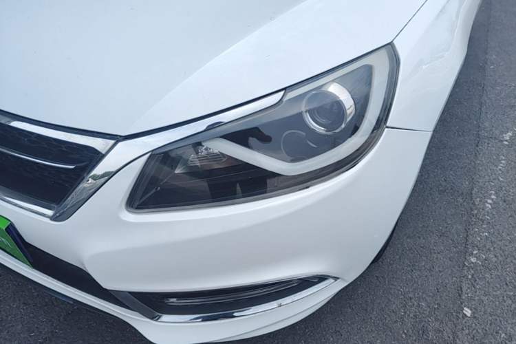 Used Chery Arrizo 7 2016 1.5T Manual ZhiShang Edition Left Front Headlight