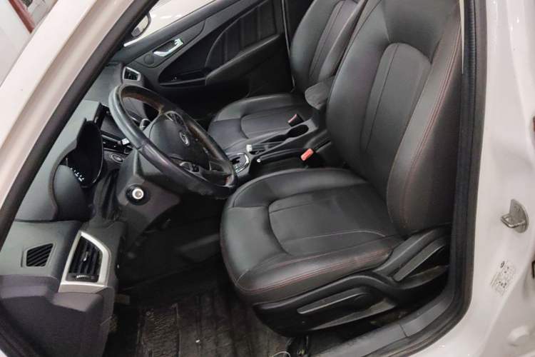 Used Chery Arrizo 7 2016 1.6L CVT ZhiShang Edition Left Front Seat