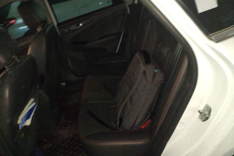Used Chery Arrizo 7 2016 1.6L CVT ZhiShang Edition Left Rear Seat