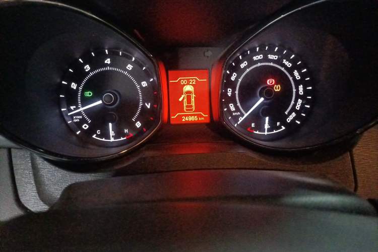 Used Chery Arrizo 7 2016 1.5T Manual Zhi Ling Edition Odometer Close Up