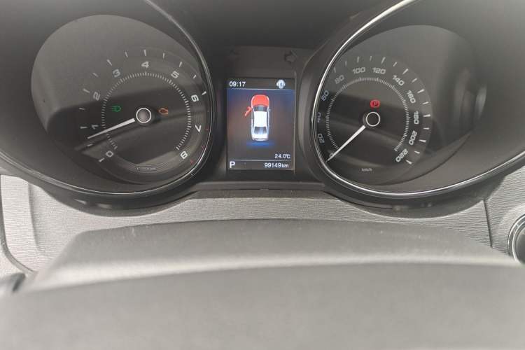 Used Chery Arrizo 7 2016 1.6L CVT ZhiXiang Edition Odometer Close Up