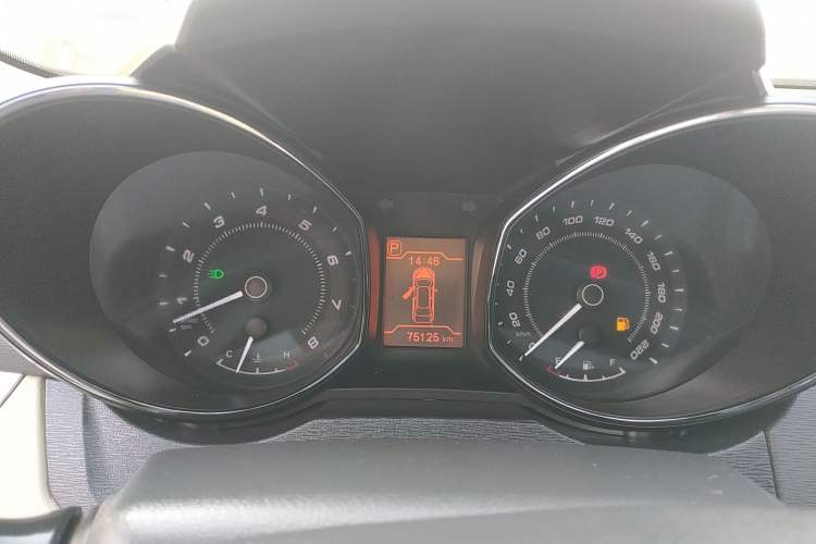 Used Chery Arrizo 7 2016 1.6L CVT Zhiling Edition Odometer Close Up