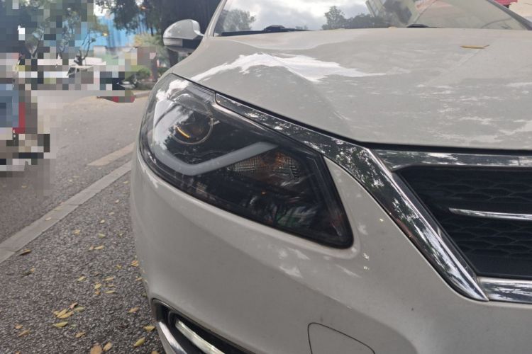 Used Chery Arrizo 7 2016 1.5T Manual Zhi Ling Edition Right Front Headlight