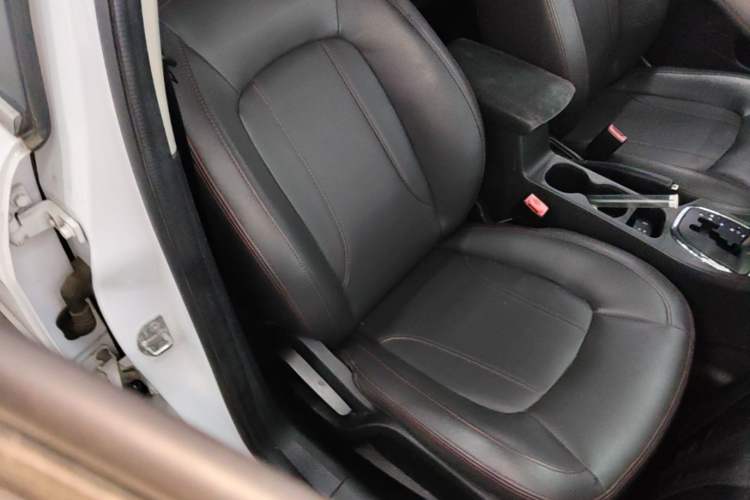 Used Chery Arrizo 7 2016 1.6L CVT ZhiShang Edition Right Front Seat