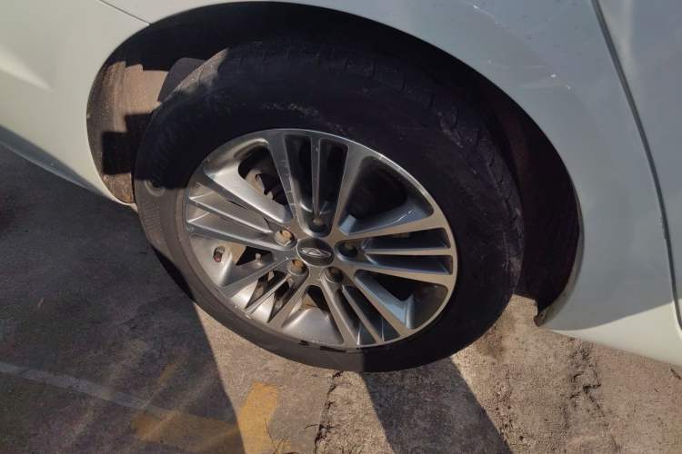 Used Chery Arrizo 7 2016 1.6L CVT ZhiShang Edition Right Rear Wheel Hub