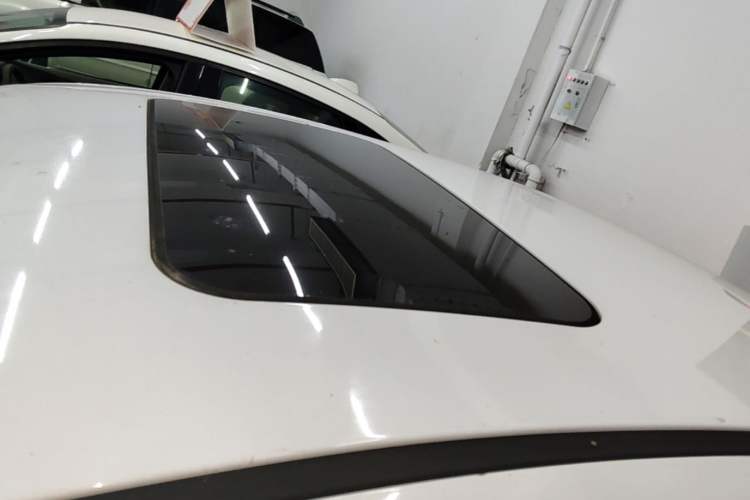 Used Chery Arrizo 7 2016 1.6L CVT ZhiShang Edition Roof