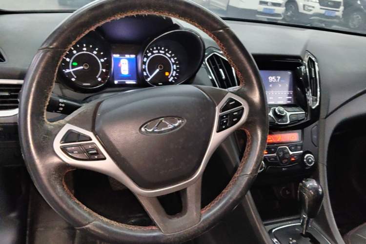 Used Chery Arrizo 7 2016 1.6L CVT ZhiShang Edition Steering Wheel