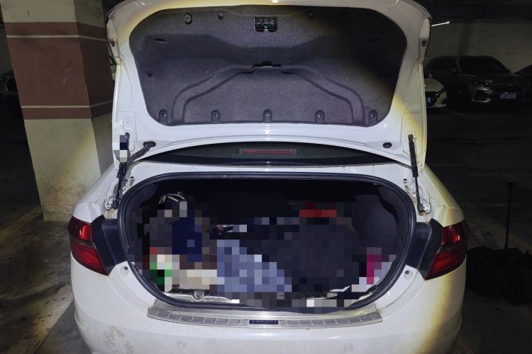 Used Chery Arrizo 7 2016 1.5T Manual ZhiShang Edition Trunk