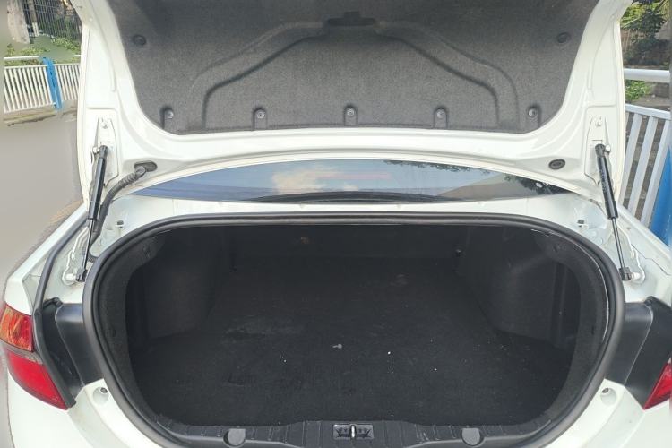 Used Chery Arrizo 7 2016 1.6L CVT ZhiShang Edition Trunk