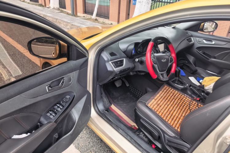 Used Chery Arrizo 7 2016 1.6L CVT ZhiShang Edition Driver Seat