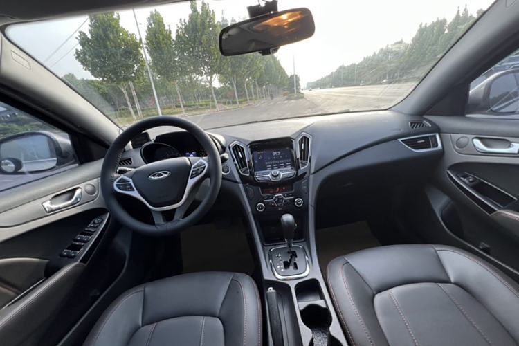 Used Chery Arrizo 7 2016 1.6L CVT ZhiShang Edition Interior 7