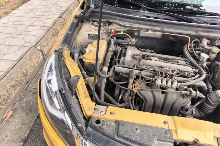 Used Chery Arrizo 7 2016 1.6L CVT ZhiShang Edition Right Front Headlight