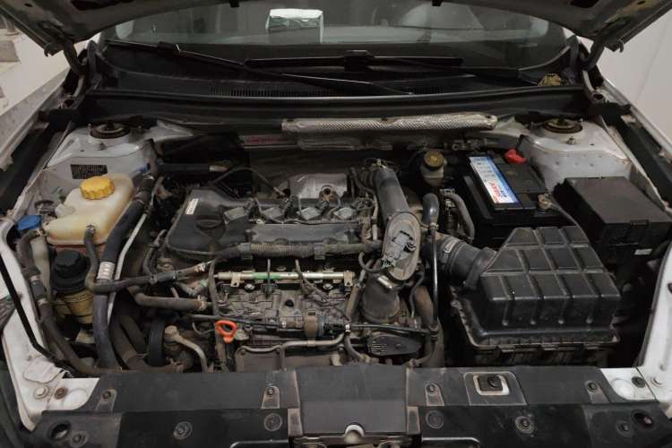 Used Chery Arrizo 7 2017 1.5T CVT ZhiShang Edition Engine Bay