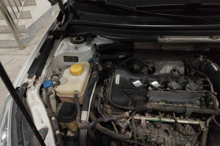 Used Chery Arrizo 7 2017 1.5T CVT ZhiShang Edition Engine Bay Right