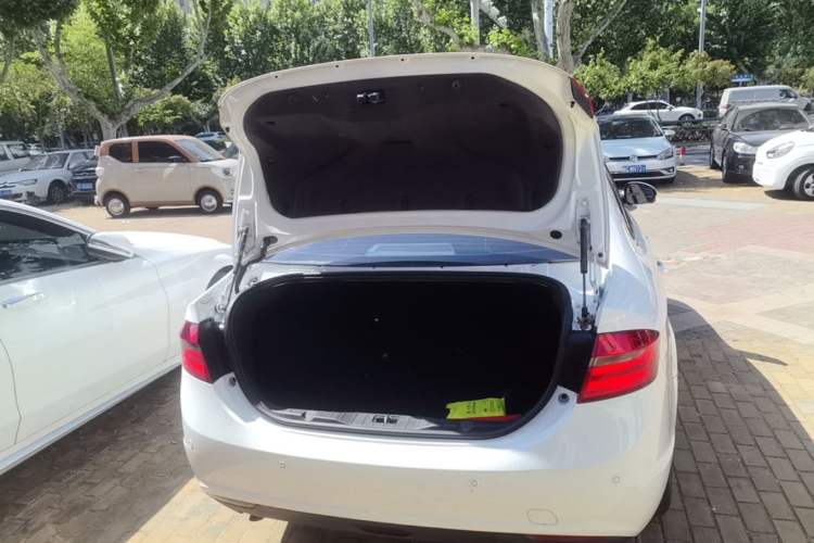 Used Chery Arrizo 7 2017 1.5T CVT ZhiShang Edition Trunk