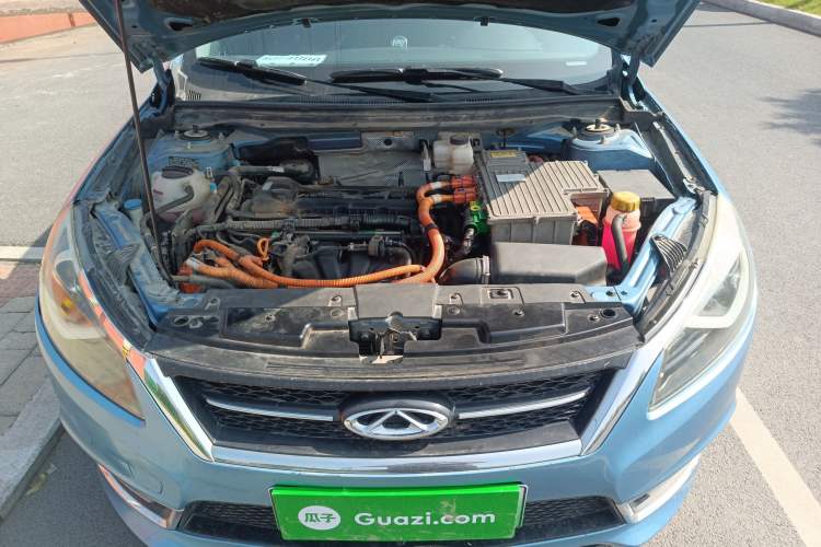 Used Chery Arrizo 7e 2016 1.6L e-Chic Edition Engine Bay