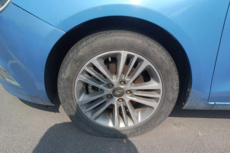 Used Chery Arrizo 7e 2016 1.6L e-Chic Edition Left Front Wheel Hub