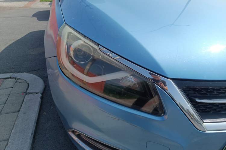 Used Chery Arrizo 7e 2016 1.6L e-Chic Edition Right Front Headlight