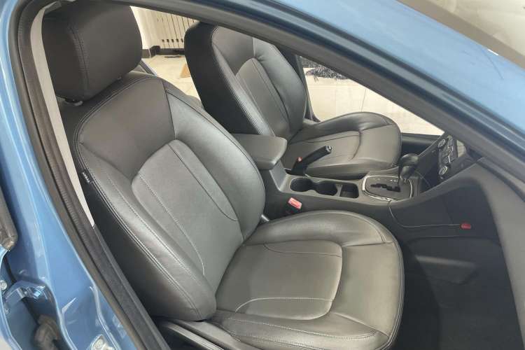 Used Chery Arrizo 7e 2016 1.6L e-Enjoy Version Right Front Seat