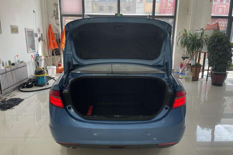 Used Chery Arrizo 7e 2016 1.6L e-Enjoy Version Trunk