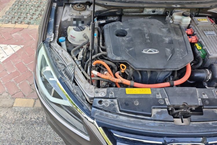 Used Chery Arrizo 7e 2016 1.6L e-Chic Edition Engine Bay Right
