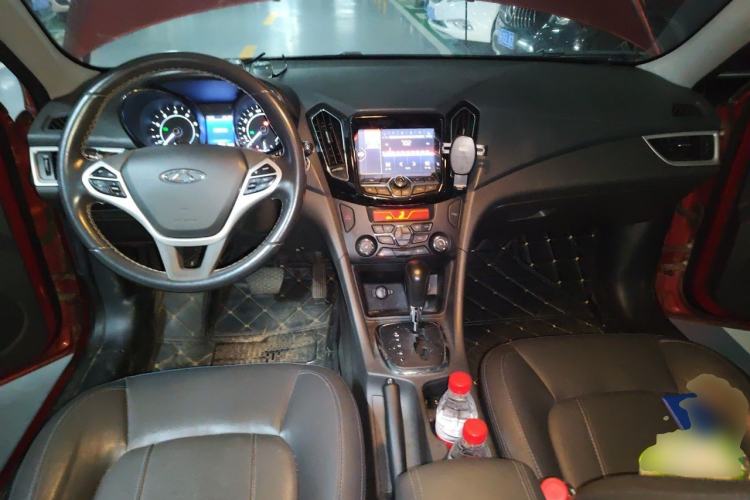 Used Chery Arrizo 7e 2016 1.6L e-Enjoy Version Center Console