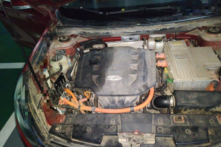Used Chery Arrizo 7e 2016 1.6L e-Enjoy Version Engine Bay Right