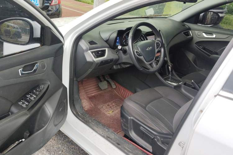 Used Chery Arrizo 7e 2016 1.6L e-Chic Edition Driver Seat