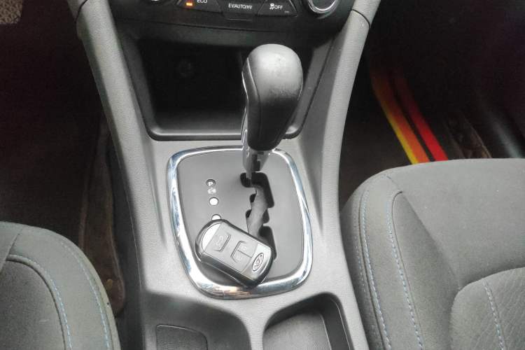 Used Chery Arrizo 7e 2016 1.6L e-Chic Edition Gear Lever